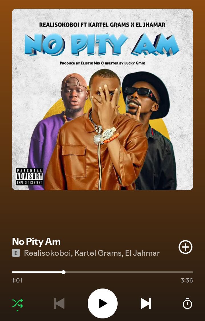 Realisokoboi's tweet photo. @carterefe__ Abeg carry NO PITY AM SOUND ENTER USA 🇺🇸 https://t.co/8u73ibDxvl
