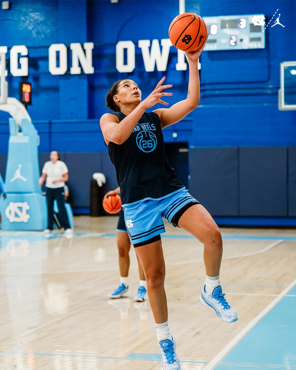 uncwbb's tweet photo. Hard Work. High Reward. https://t.co/ybZOqwEqLU