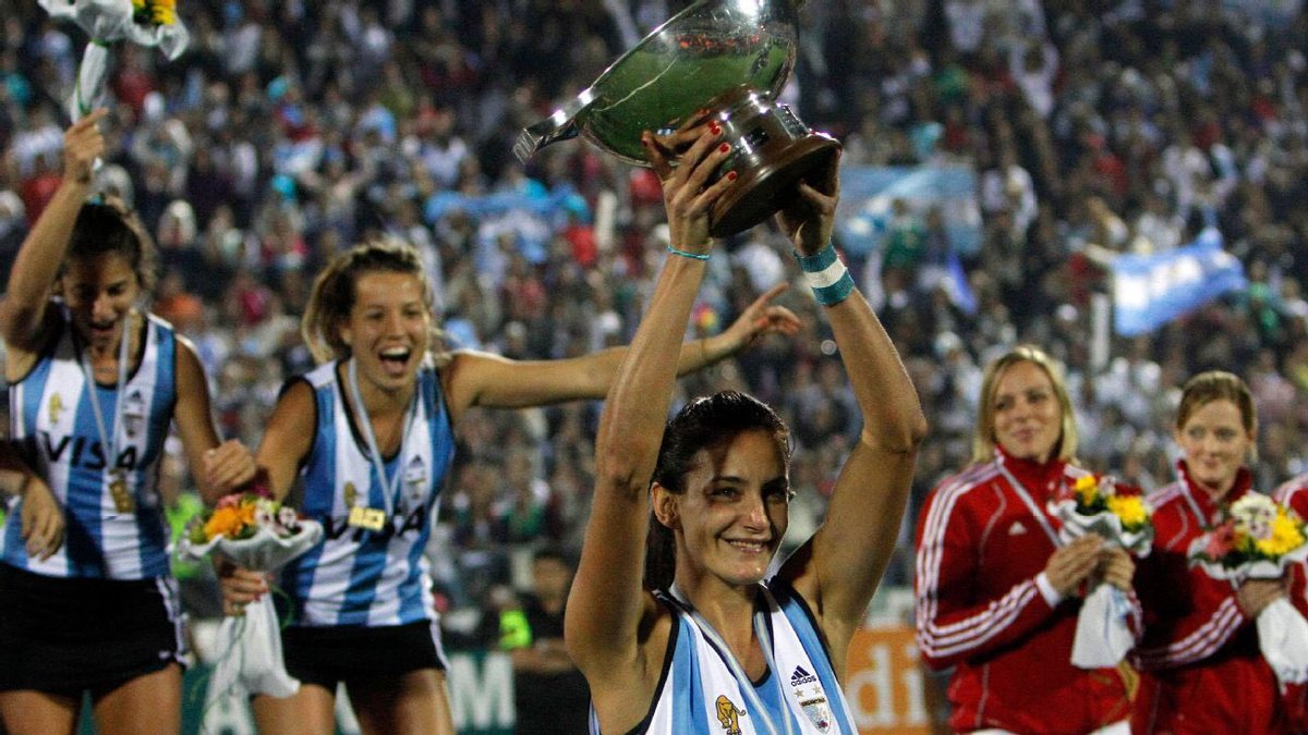 derrota1312's tweet photo. Che ya que robamos tanto en el fútbol podríamos preguntarnos si también robamos las 77 medallas olímpicas del país, o en el handball, hockey, voley, rugby, basket, etc. O QUIZÁS influye la inversión en el deporte y ser el segundo país mas grande de Sudamérica, no? https://t.co/BCDtWj0bTD