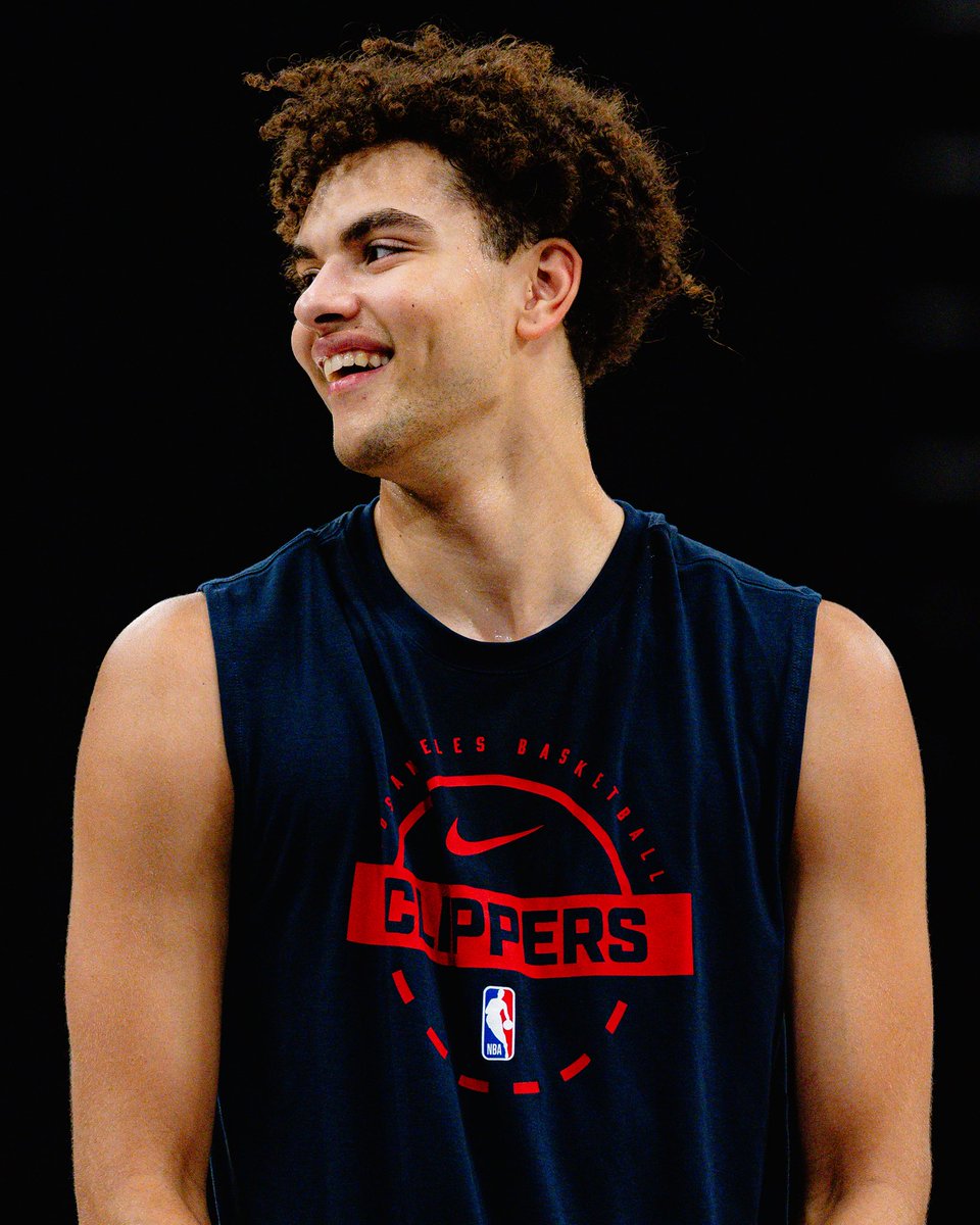 LAClippers's tweet photo. Keaton Wagler plays basketball today 😁 https://t.co/MoTUnCH20U