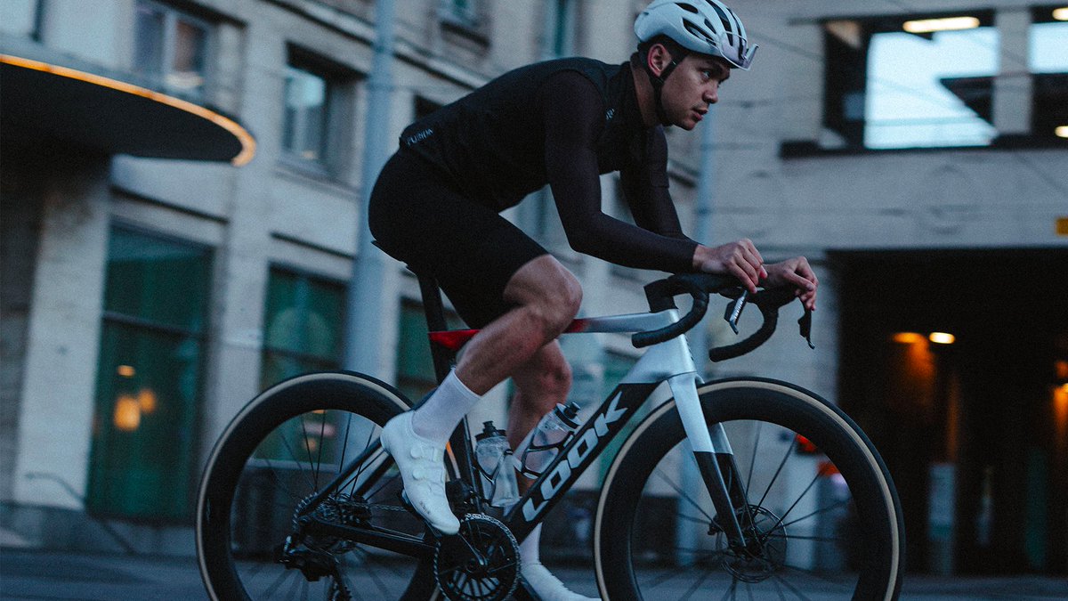 lookcycle's tweet photo. One obsession.
The new 795 Blade RS 3 was born from a single obsession: making you faster, everywhere it counts.
Real roads. Real wins. You. Faster.
Discover more about the bike ๐ https://t.co/bi14aAjZoC
#LOOKCycle https://t.co/bRacyhl4yK