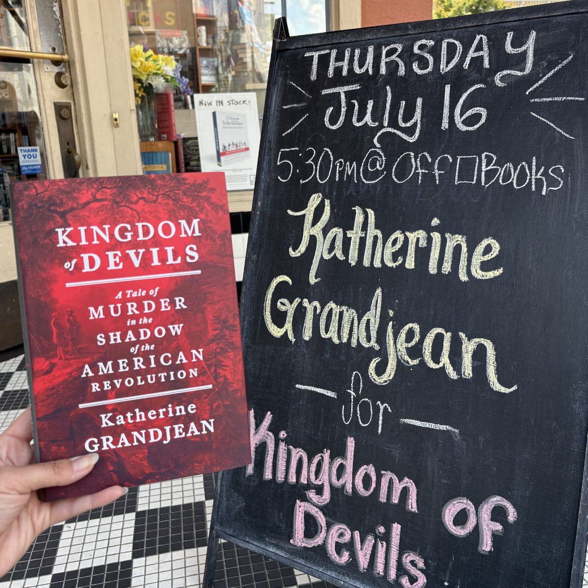 Square Books tweet media