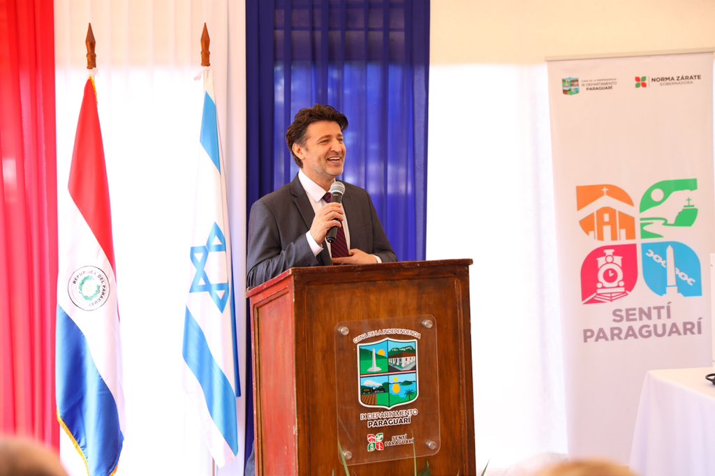 IsraelinPY's tweet photo. Más y mejor salud para Quiindy! 🇮🇱🤝🇵🇾

La Embajada de Israel en Paraguay realizó la entrega de equipos médicos al Hospital Distrital de Quiindy, en la Novena Región Sanitaria, Paraguarí, reafirmando su compromiso con el fortalecimiento del sistema de salud paraguayo. https://t.co/y3dMFDgOGG