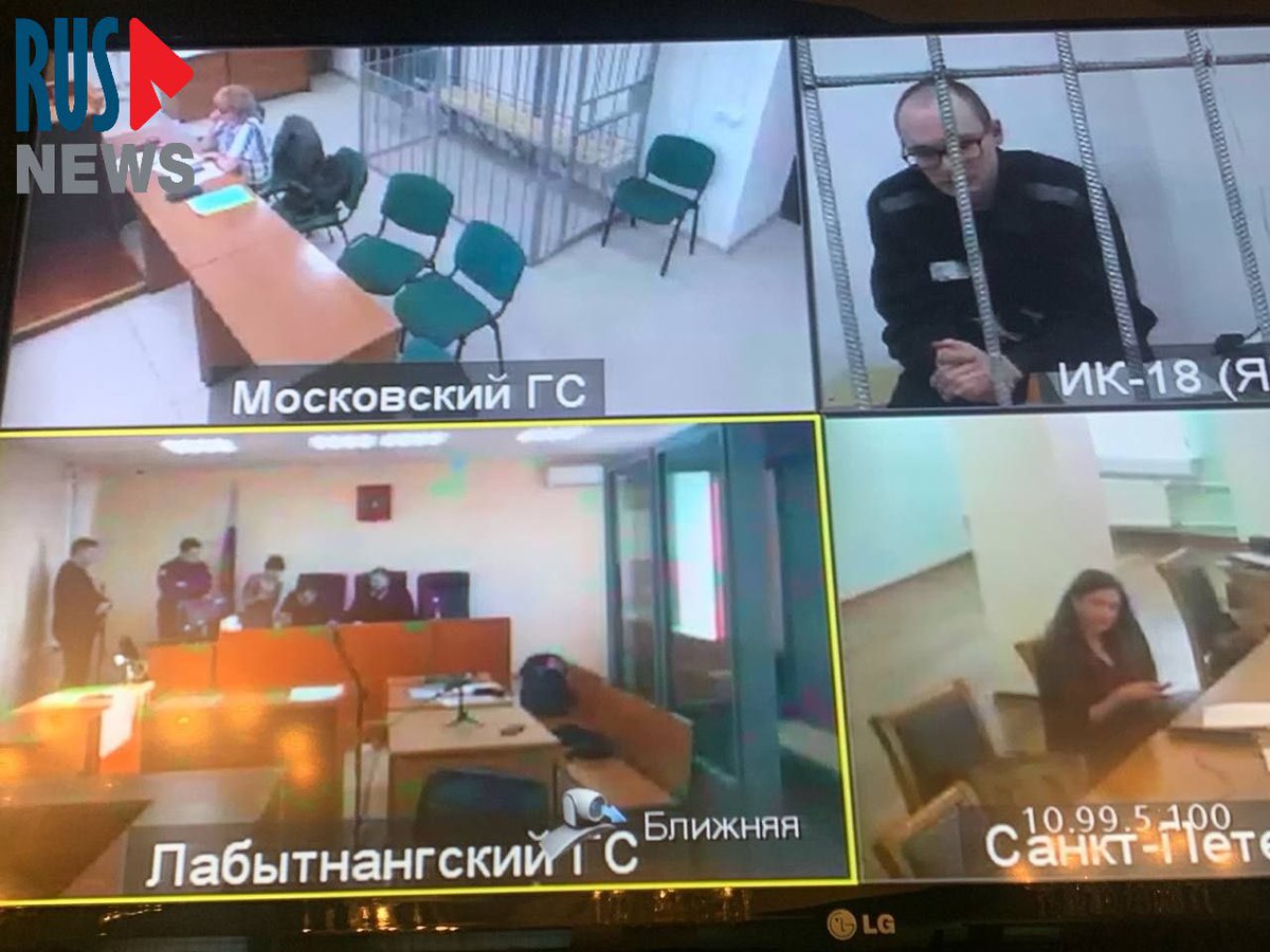 bgregion72's tweet photo. Жалобу по делу Азата Мифтахова рассматривали до позднего вечера, он пропустил ужин и отбой

«Я очень сильно устал», — сказал Азат. За 7 часов его только один раз вывели в туалет на 5 минут, приема пищи у него не было, ужин в колонии он пропустил из-за заседания суда. https://t.co/goFiNH1aKa