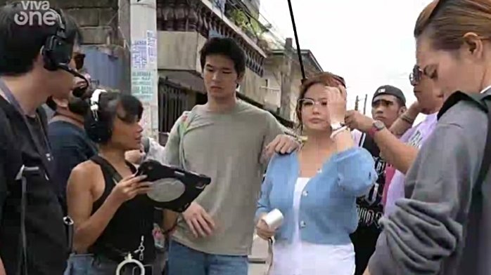 lovebeanca's tweet photo. kahit ano pang camera angle yan, may 6-footer na bakod talaga si bea binene :D

HELUL YSATONG 
HELUL YSATONG  
#LULLotsOfLove https://t.co/BoG6NEsnfV
