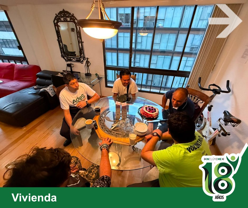 incluyeme_org's tweet photo. Heraclio comenzó su proceso de integración al Servicio de Vivienda de Fundación Inclúyeme. 🏡 Tras concluir el Taller de Vida en el Hogar, ahora conoce el espacio y convive con quienes serán sus compañeros, dando un nuevo paso hacia una vida más autónoma. 💚  #VidaIndependiente https://t.co/3JpQxHp08W