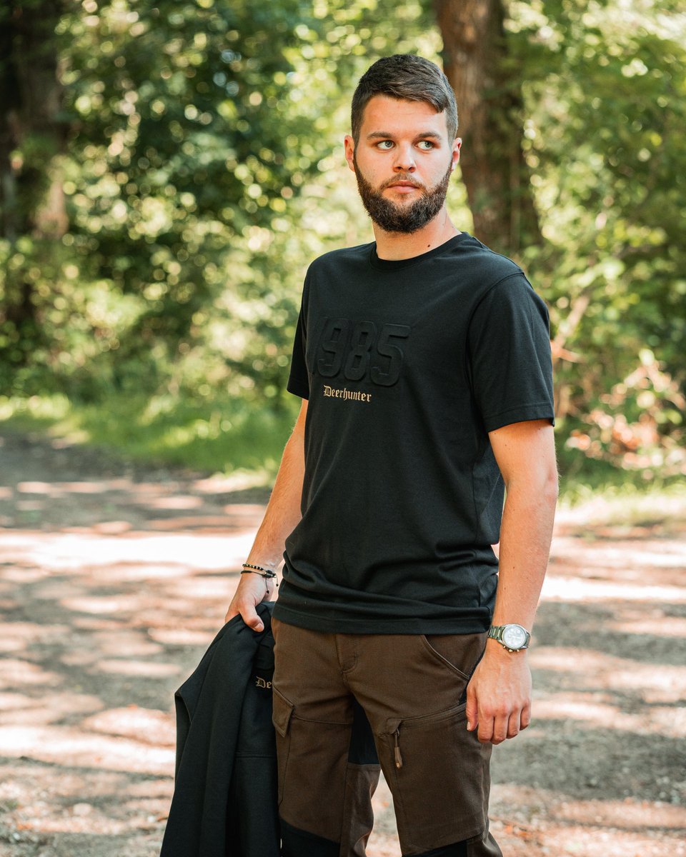 BushWear tweet picture
