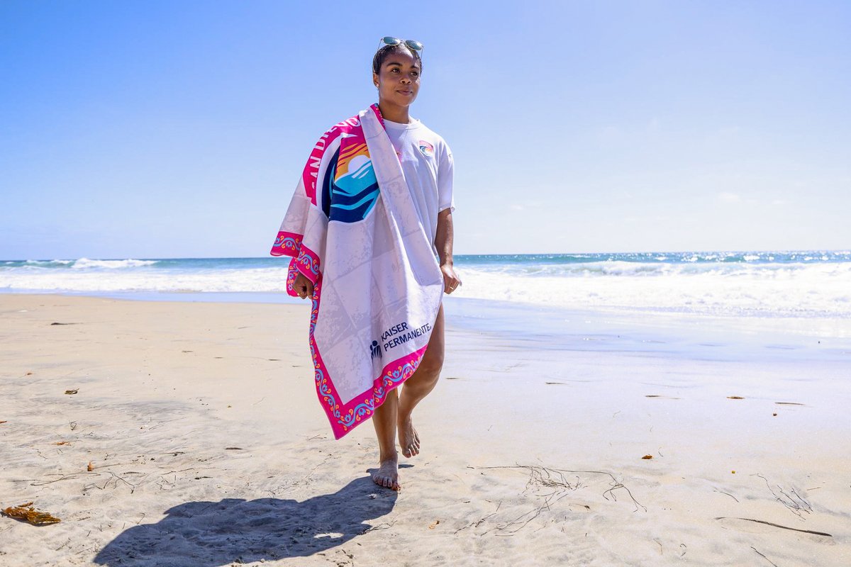sandiegowavefc's tweet photo. just in time for SD summer! ⛱️ 

score a Wave FC beach towel giveaway THIS SATURDAY courtesy of @KPSCALnews for the first arriving fans while supplies last!

🎟️ https://t.co/RdMtPyRCsP https://t.co/37XdXFYIRp