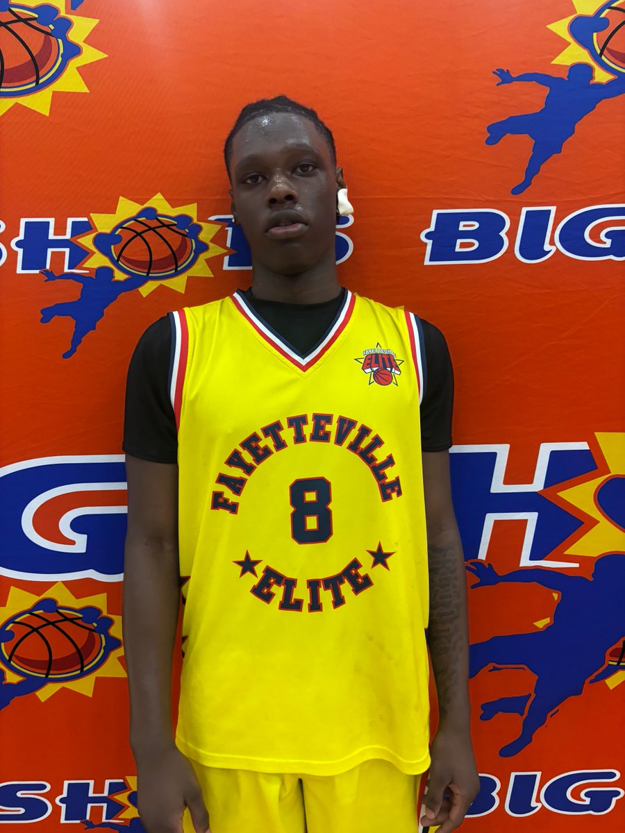 BigShotsGlobal's tweet photo. #BIGSHOTS #MyrtleBeachLive 

16u OPEN 

Buzzi2x - 59 
11 Vincent Wrona 26 
0 Tendayi Gumbo Jr 18 

Fayetteville Elite - 55 
8 Anthony Harris 14 https://t.co/jGGoldWZvf