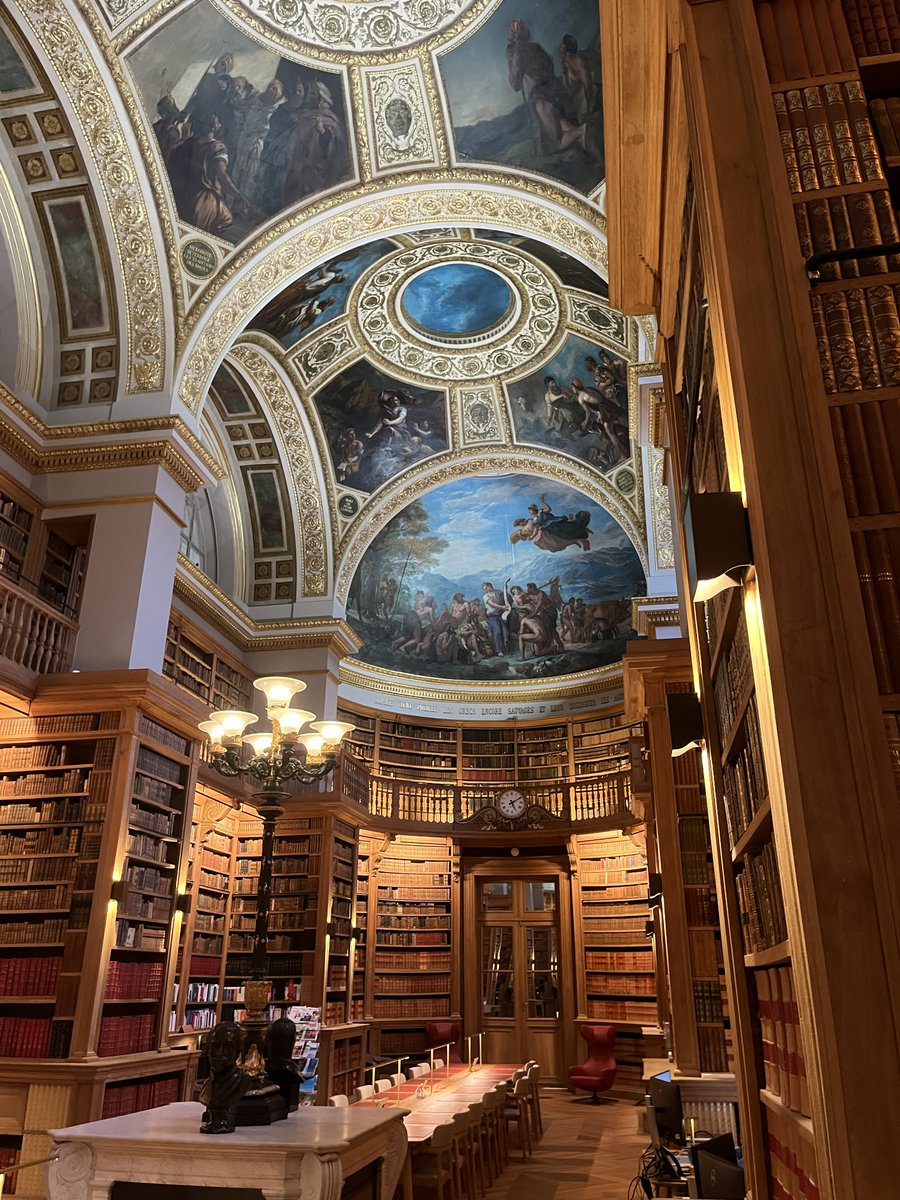 uol_paris's tweet photo. "One of the best things about being an Institute in Paris student is that you can go on a field trip to the Assemblée Nationale (the French National Assembly), and it’s literally right across the street!"
— Ebba Nyqvist, BA International Politics: https://t.co/eaDia2XhAX https://t.co/sQpbBDdOQW