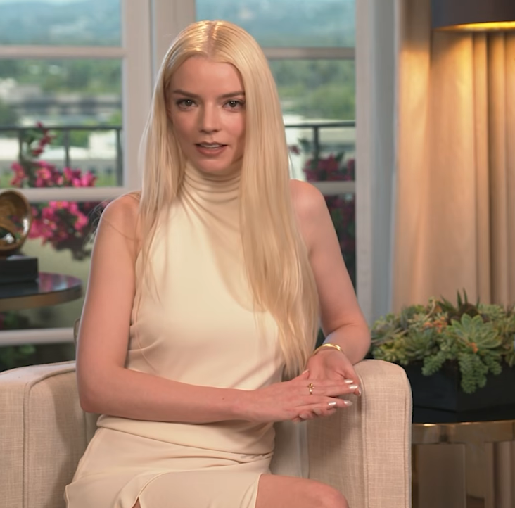 anyafolders's tweet photo. Anya Taylor-Joy on the roles she'd like to play that she hasn't done yet:

"I'd love to play an agent actress. The psychology of that is so good... I'd love to work in Spanish. I've been wanting to do that for forever. I've got such a thick Argentine accent that I'm wondering if I can even do accent work in Spanish. But any Spanish language film I'd be over the moon to do."
