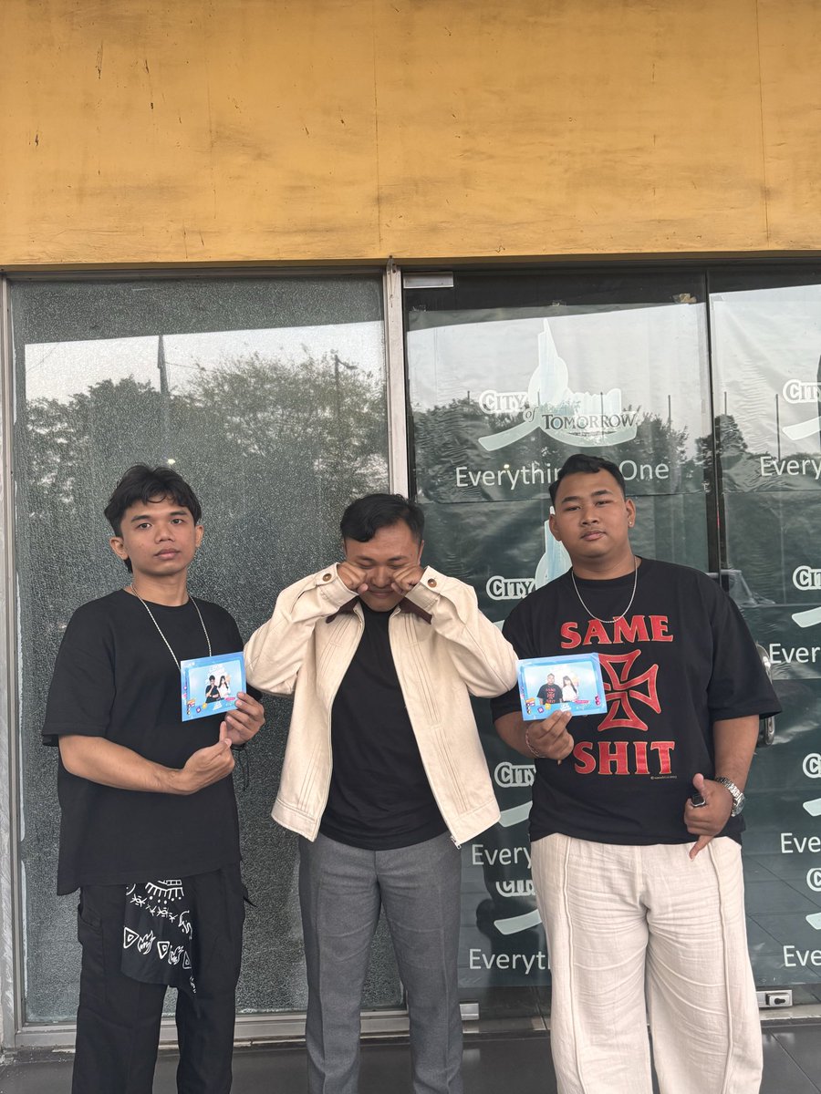 SantikaPradnya's tweet photo. Sedih tidak bisa ikut 2s huhuuuuuu https://t.co/fbKpHvTTWl