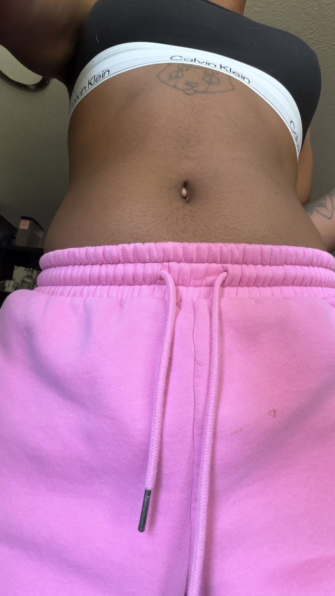 PixxiQueen's tweet photo. Kneel and start begging, I may have a surprise for you 😈

Femdom findom BNWO transdom https://t.co/VnT04IC1l6