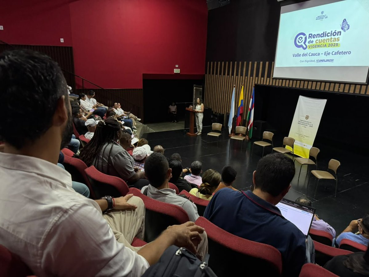 ARNColombia's tweet photo. En Cali, #ValleDelCauca, la @ARNColombia presentó los resultados de la gestión 2025 en Valle del Cauca, Risaralda, Quindío y Caldas. Durante la vigencia, 1.204 personas participaron en los procesos misionales de la entidad. https://t.co/vCIPbEpLlP