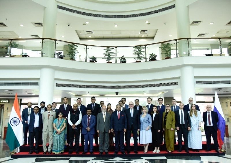Russia in India 🇷🇺 tweet media