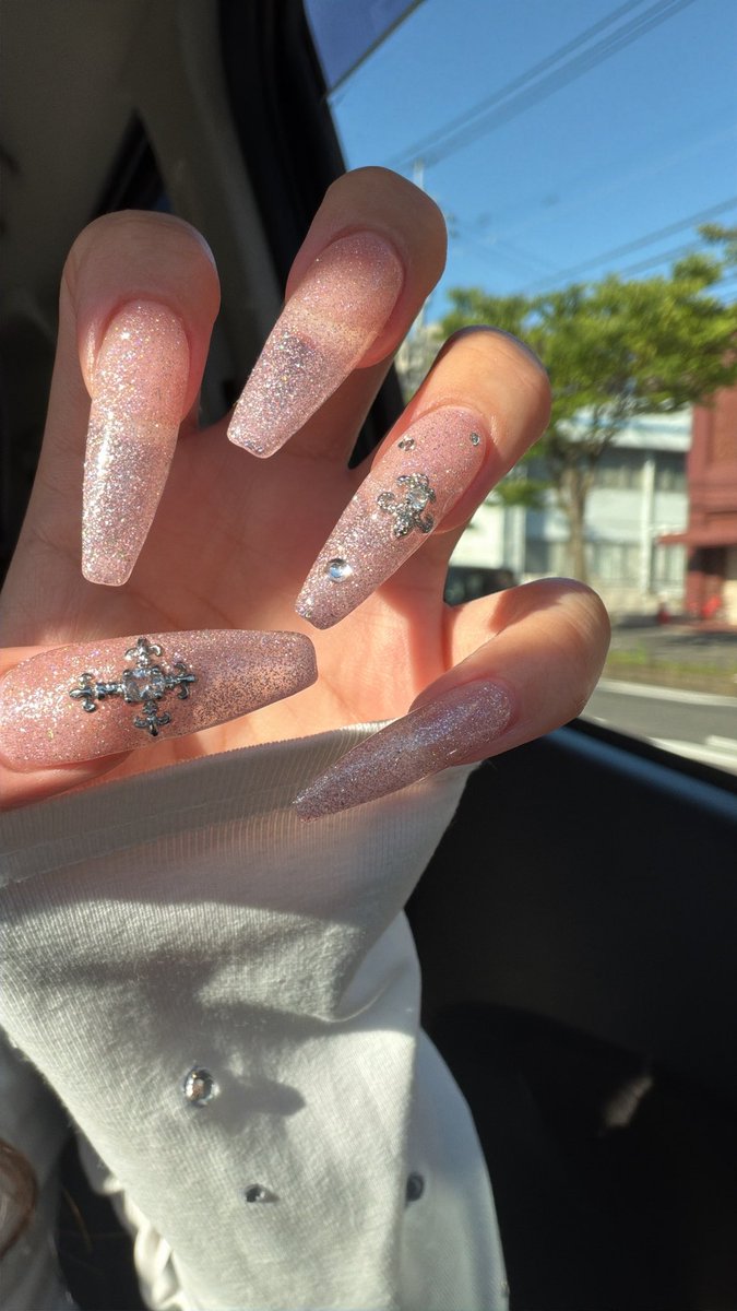 nyn_4a's tweet photo. 💅 https://t.co/YtZOIX99VR