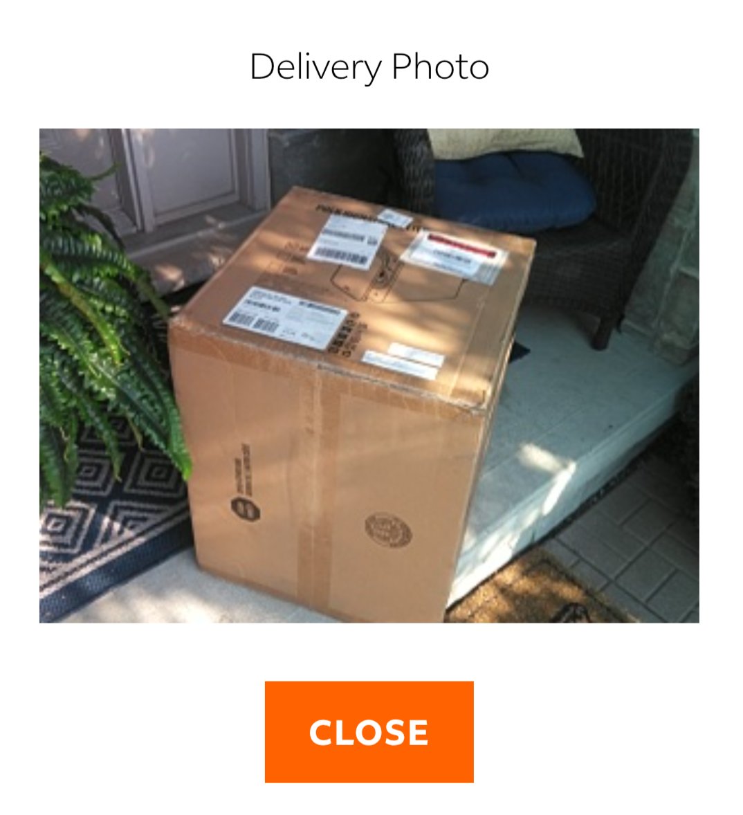 SchmeepoS's tweet photo. Yes FedEx just leave my speakers on my porch nobody is gonna steal it for sure https://t.co/t0rKgqIgw7