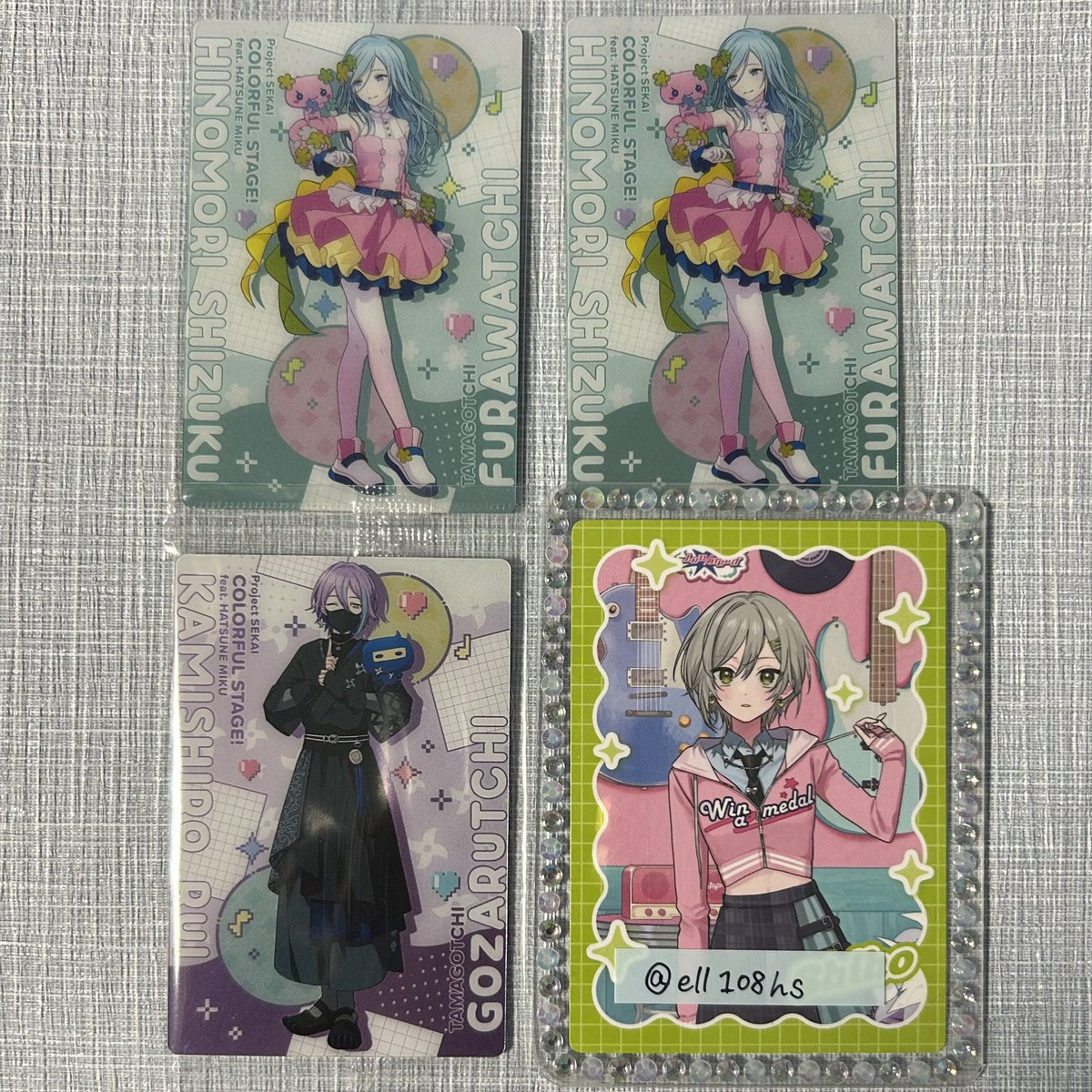 ell108hs's tweet photo. プロセカ 交換 エピカ グミカード

【譲】ZOZOTOWNエピカ 一歌 レン 杏 瑞希
メモステ レン ダショミク
たまごっち グミ カード 雫 類

【求】👑ZOZOTOWNエピカ 雫
ウエハース12 志歩 
たまごっち グミ カード 特訓後 志歩 https://t.co/PCIN4nGAC1