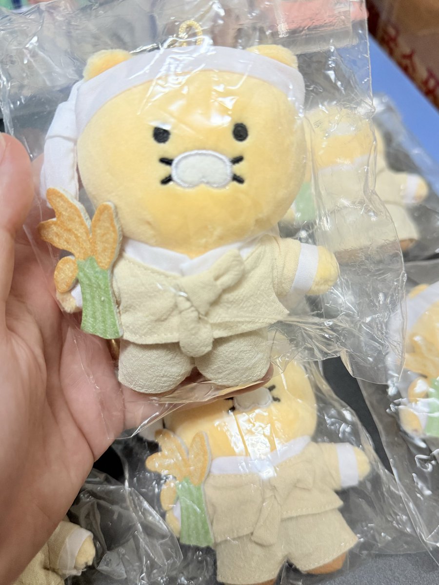 KtyYumin's tweet photo. WTS // Kakaofriends ตัวละ 169฿

📮 40 ฿

#KakaoFriends #ตุ๊กตา https://t.co/N8zeibOP7T