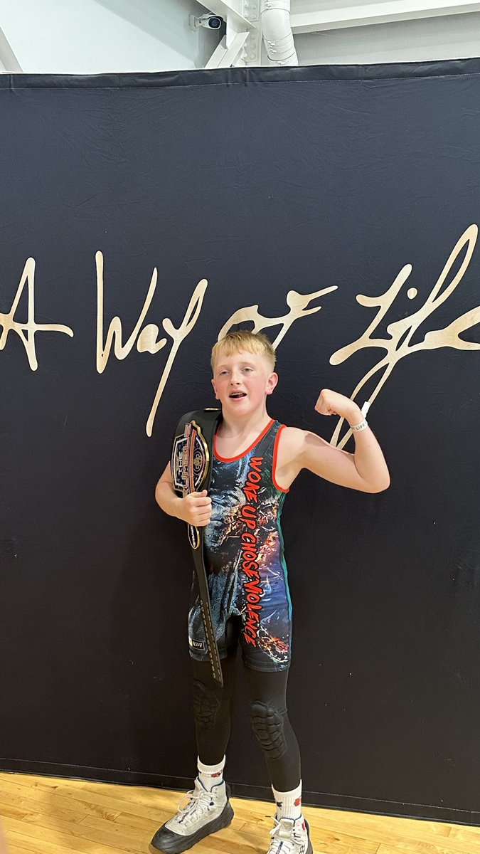 sueowens63's tweet photo. My grandson placed first in his weight bracket for the Cedar Point Rumble #Nuway So proud of him #youthwrestling https://t.co/VnbkvcQMmA