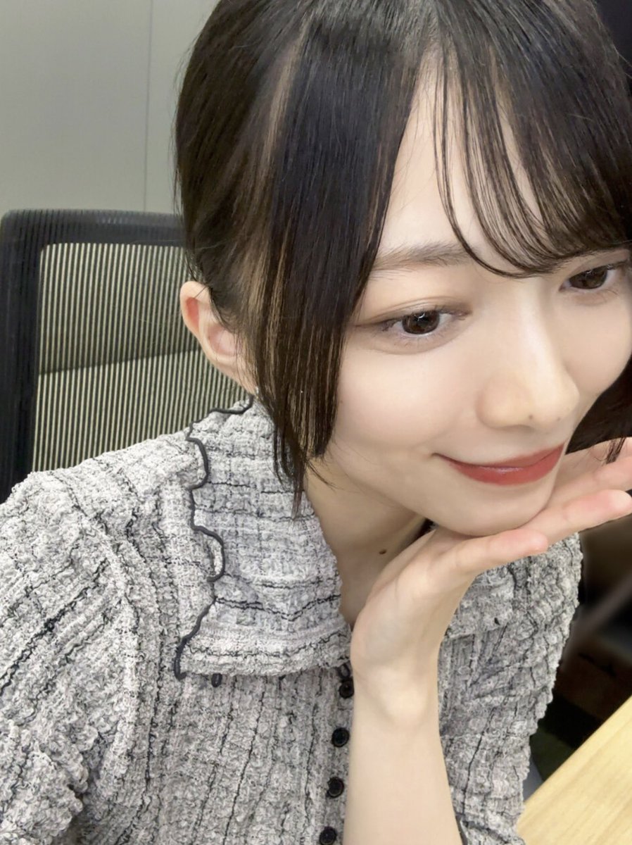 __kan21's tweet photo. - ̗̀🥂𝐻𝑎𝑝𝑝𝑦𝑏𝑖𝑟𝑡ℎ𝑑𝑎𝑦🎂  ̖́-

#森田ひかる #櫻坂49 https://t.co/mbg8vDYYrr