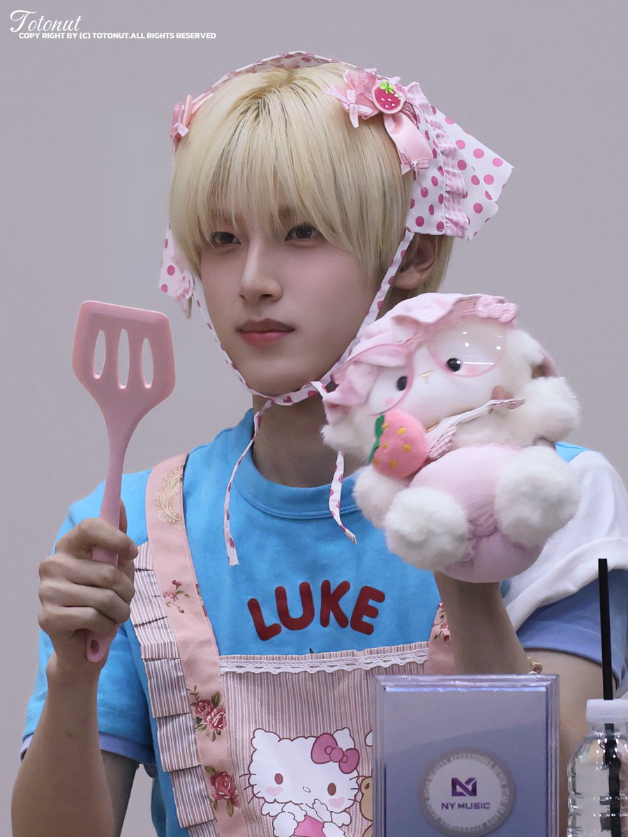 SattoVoce_On921's tweet photo. 260710

₊˚⊹♡⋆｡‧˚ʚ🍓ɞ˚‧｡⋆₊˚⊹♡

#베이온 #VAYONN #마사토 #MASATO https://t.co/LcXyKgVlaP
