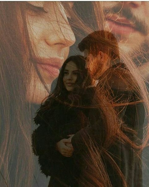 17shaikhfarha's tweet photo. कुछ अल्फाज़ डूब से गए है मुझ में 
कुछ अल्फ़ाज़ों में डूब सी गई हूं मैं...!!

यूं तो तुम कहीं नहीं मेरी जिंदगी में,
पर तुम्हारी ही शिरकत है ज़िंदगी के हर लम्हें में..!!

#فرہ_Shaikh ✍🏻
#Bas_Yuhi #Bas_Khyl ❣️ https://t.co/reJyL0i1VJ