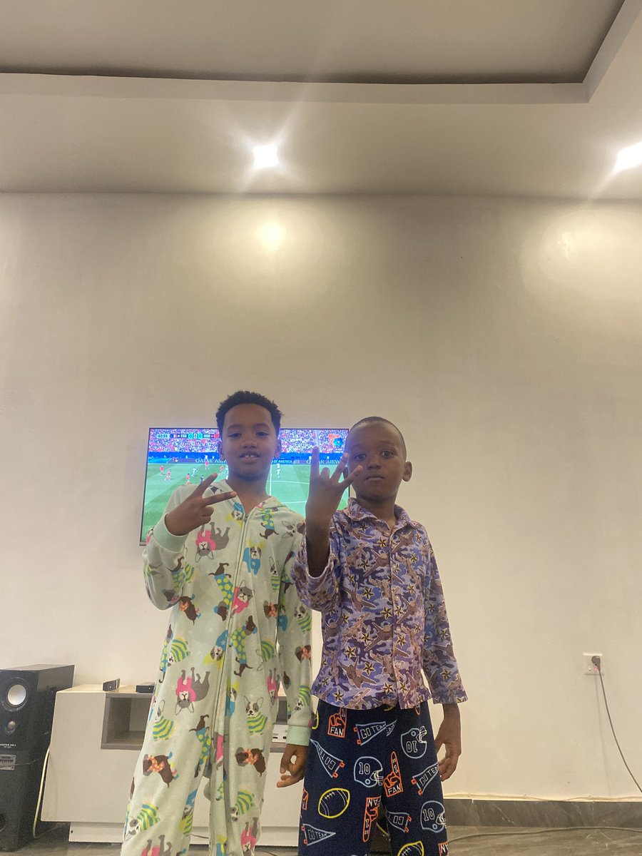 NtaganzwaDesire's tweet photo. Two little brothers, one big football dream! ⚽❤️
One cheers for 🇲🇦 Morocco, the other for 🇫🇷 France but at the end of the day, they’re always on the same team: BROTHERS! 💙🤝❤️
May the best team win! 🎉⚽
#Morocco #France #WorldCup #BrotherlyLove #FootballFam
@rbarwanda ❤️⚽️ https://t.co/FJmCMxcqxd
