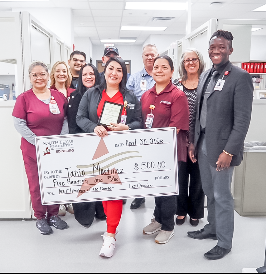 stxhealthsystem's tweet photo. ACE-ing Excellence! A shining example of the difference #compassion can make, #STHSEdinburg #labtechnician Tania Martinez was recently honored with #STHS' #ACEITAward in recognition of her dedication to #serviceexcellence & meaningful patient interactions. https://t.co/t36HN6Fzob