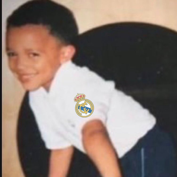trentnashun's tweet photo. all those pictures of baby trent in a liverpool kit are ai btw! these are the real ones 🤍 https://t.co/Z7UMGNSjUe