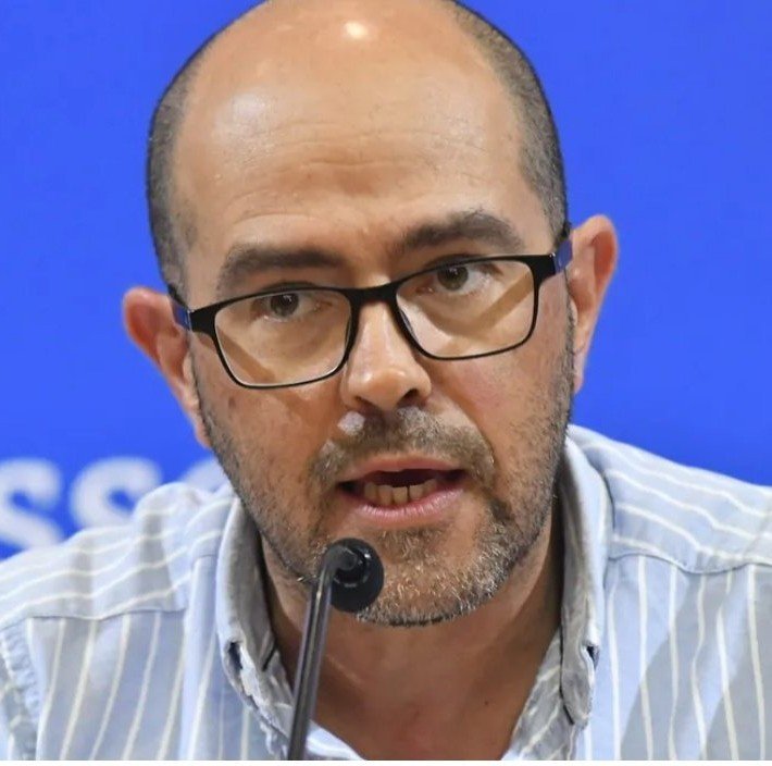 SilvanaDFrances's tweet photo. El Dr Danza y la Ministra Lustemberg, NO expresaron una palabra al respecto de casos muy tristes y lamentables,obvio que las negligencias las ocultan Se les olvidó que una sra murió esperando 22horas una ambulancia y en Salto Jonatan Nuñez pidió hasta por redes de manera viral atención y murió.
Temas que suman a su baja aprobación
Cero autocritica👇