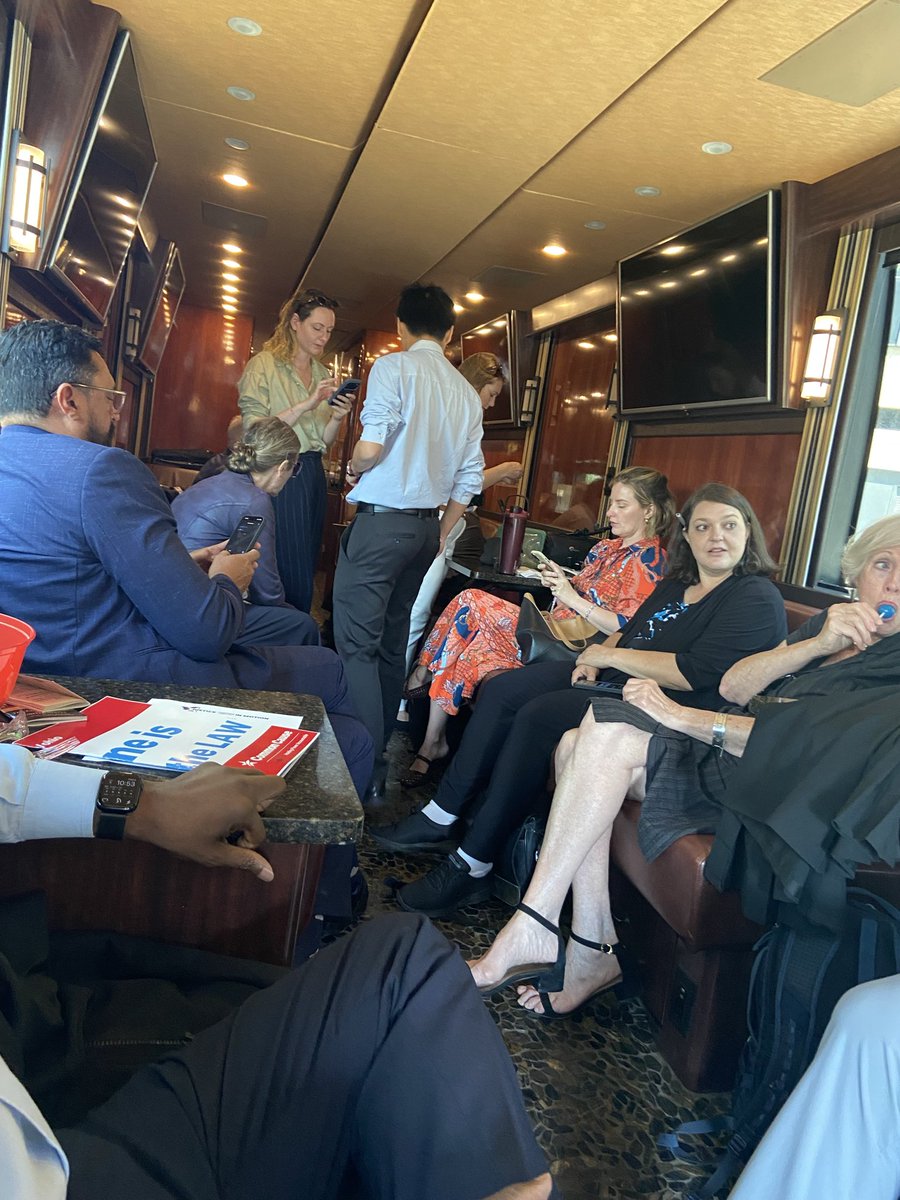 JudgeBobOrr's tweet photo. Great honor to be a part of this effort. The bus tour through Ohio has been great. Rolling on to Michigan. https://t.co/P4JXHBob1Q