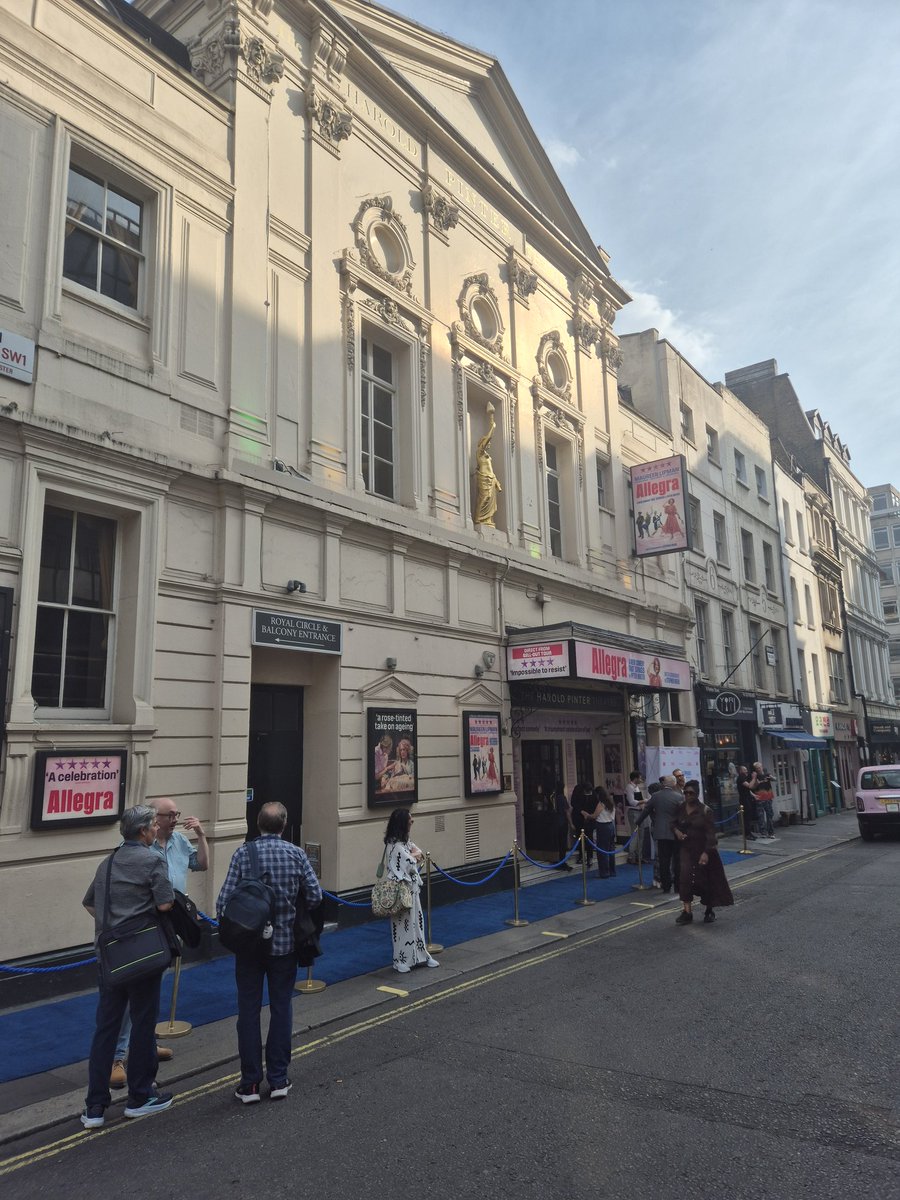 ATDazzles's tweet photo. Tonight's viewing - at @HPinterTheatre for 'Allegra'.
After missing this a few weeks ago and hearing amazing things, I'm glad to finally get a chance to see it for myself.
Look out for my review tomorrow. https://t.co/vWEDPd3LdT