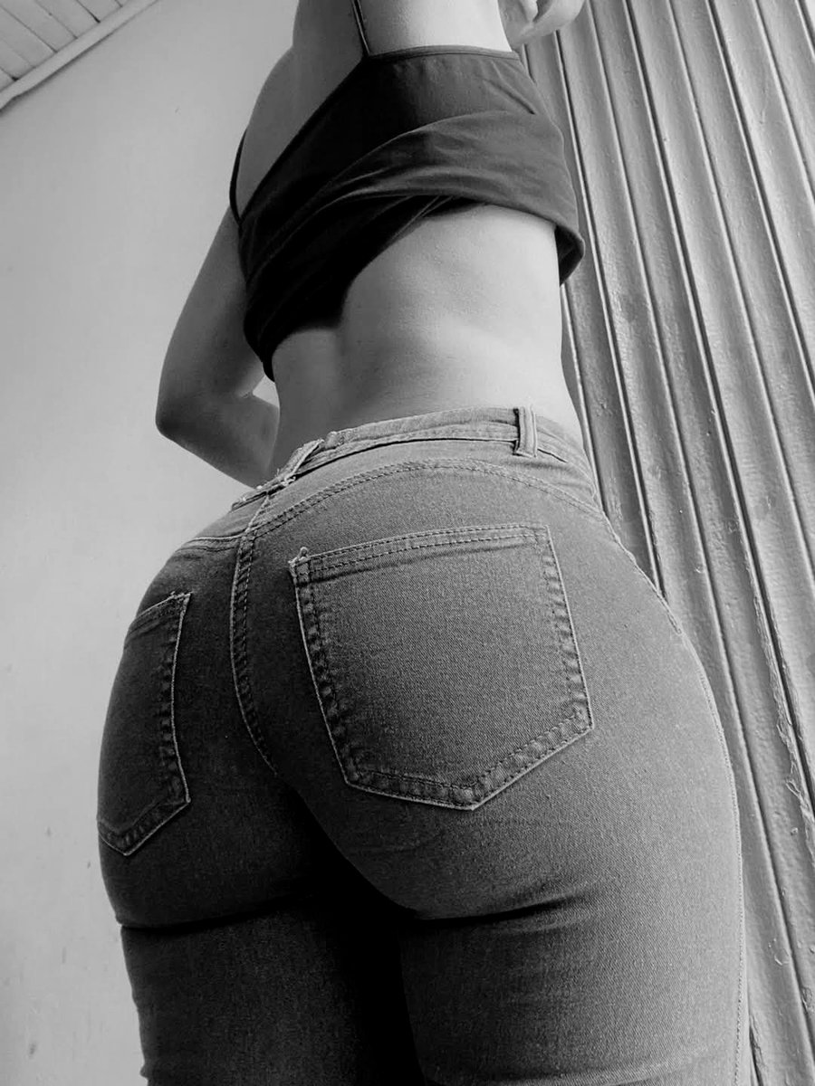geminiapills's tweet photo. ;D #bleached #bwwm #bwc #bwcbull #bwcsuperior #bwcdaddy #wmbw #ebony #sellingcontent #cashapp #paypal #venmo #dick #cock #DickRates #bigdick #bigcock #CockRates #lovewhitedick #lovewhitecock #booty #ass #boobs #boobies #selling #sellingContent #SexTapes https://t.co/uIIffIQ2Qk