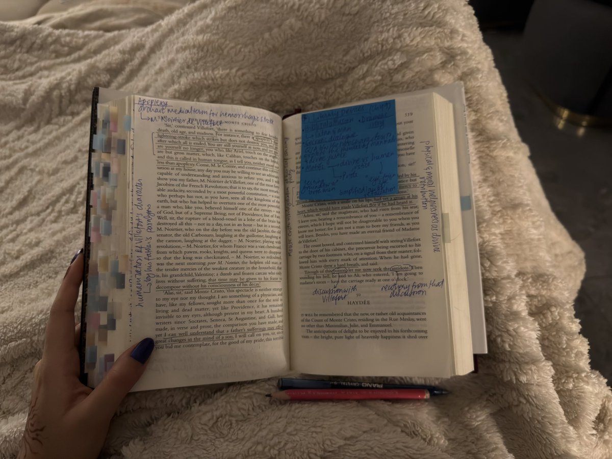 abrnthyfranc's tweet photo. reading before bed makes me feel like i had a productive day https://t.co/kNA7iWfY0w