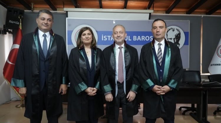 ist_mag's tweet photo. Av. Prof. Dr. Ümit Kocasakal Cumhuriyetçi Güç Birliği’nin İstanbul Barosu Başkan adayı olarak açıklanmıştır. https://t.co/qNpD1nGFbg