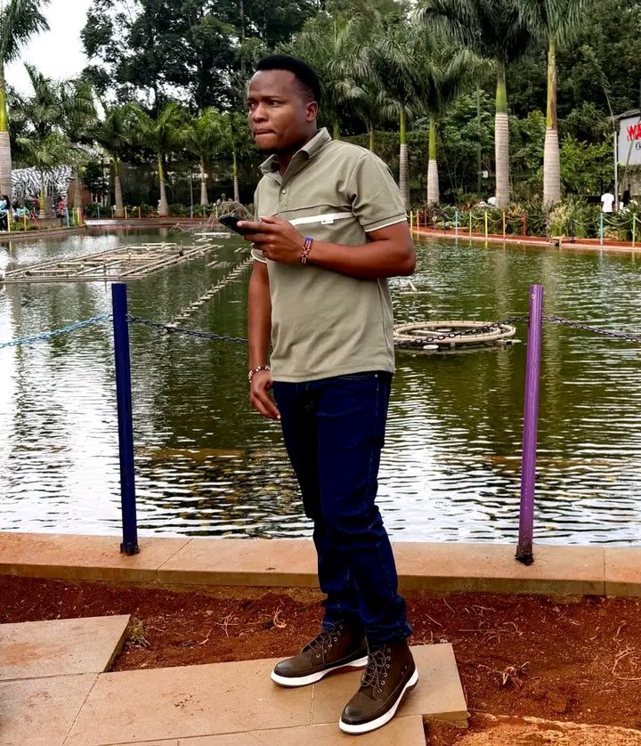 JohnNgutiCDM's tweet photo. John Nguti ni Mwanaharakati wa Haki za Binaadamu na Utawala Bora wa Sheria, Ni Kiongozi na Mwanachama wa Chama kikuu cha Siasa Nchini Tanzania (CHADEMA). https://t.co/n2Rcq5ViTH