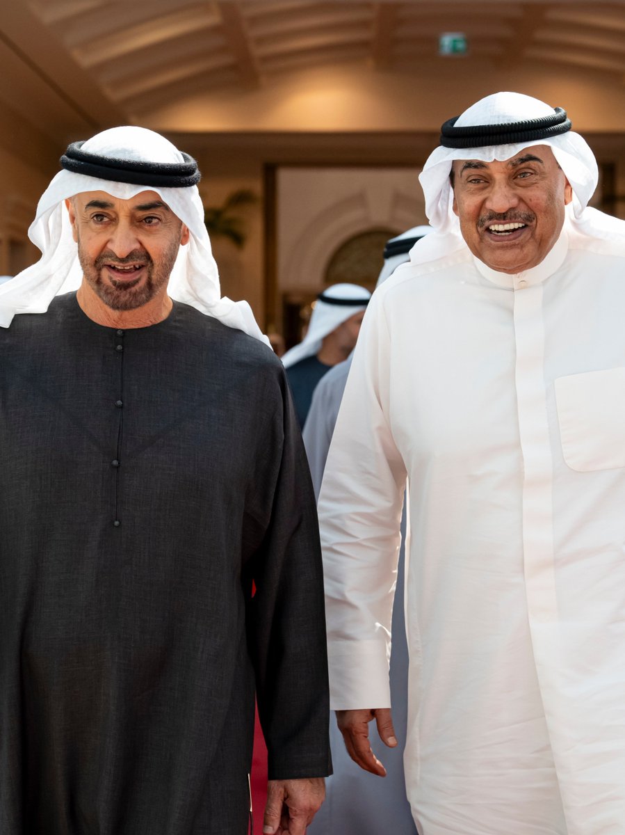 MBZ_MOMENTS's tweet photo. #UAEPresident departs from Kuwait

#رئيس_الدولة يغادر الكويت

@MBZ_Moments https://t.co/NVHX7S0zPa