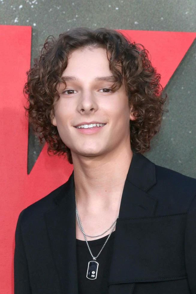tributosafamoso's tweet photo. Top 50 Celebrities Men

24 Mason Thames https://t.co/LZMR5TaeLd