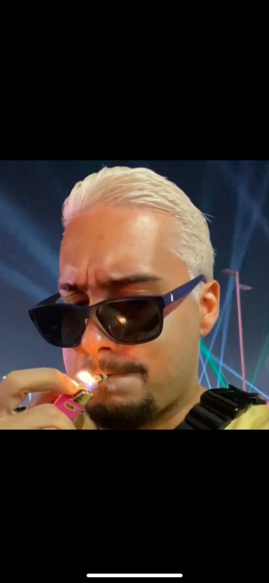 PedroDom_77's tweet photo. @lekinhotrem @macacofuao E quem esse aí ? Cú bala da pedra kkkkkkkkkkkkk https://t.co/2iRZr4RXV0