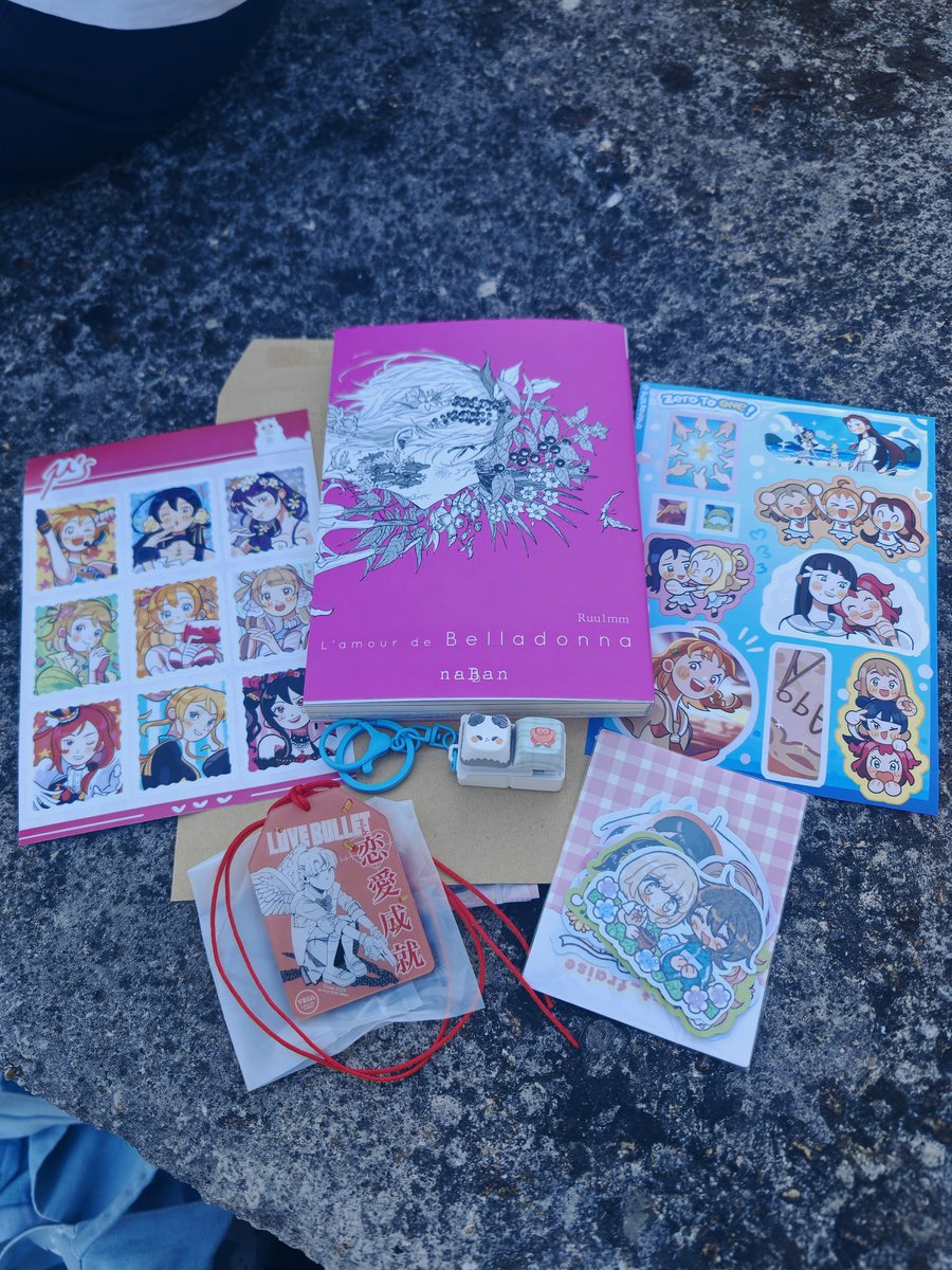 Nohively's tweet photo. haul!! https://t.co/FlwYsiWV3s
