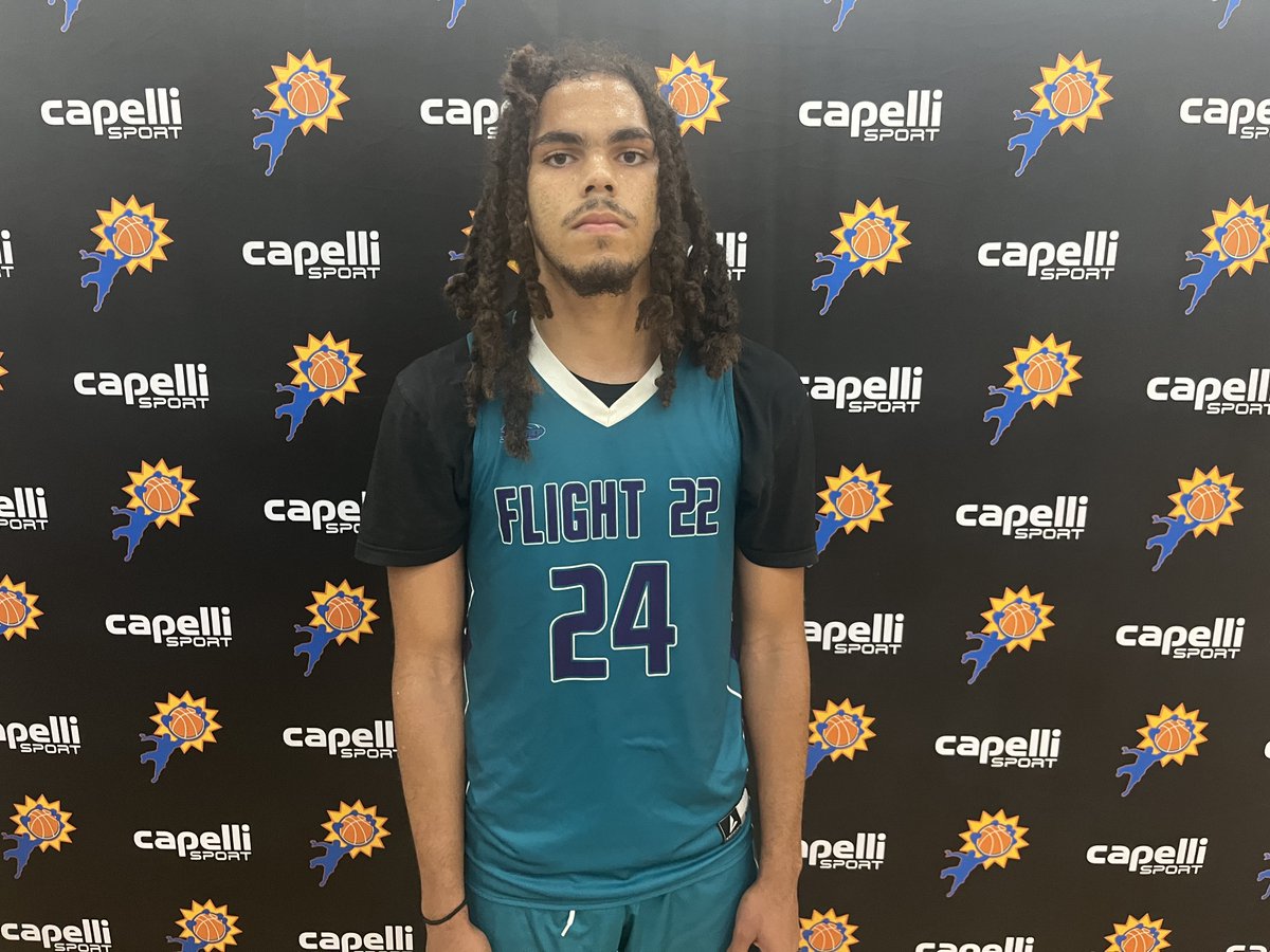 BigShotsGameMVP's tweet photo. #BIGSHOTS
#MyrtleBeachLive 

17U

Flight 22 64
# 24 Issac Bailey 16PTS
# 1 Amare Merell 18 PTS

BC Elite 52
# 3 Ethan Smith 12 PTS
# 14 Amarion Watson 13 https://t.co/ht60dlIsac