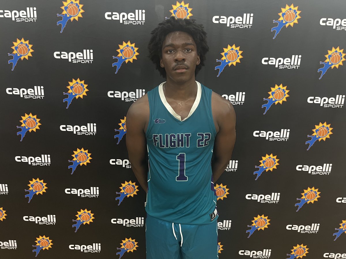 BigShotsGameMVP's tweet photo. #BIGSHOTS
#MyrtleBeachLive 

17U

Flight 22 64
# 24 Issac Bailey 16PTS
# 1 Amare Merell 18 PTS

BC Elite 52
# 3 Ethan Smith 12 PTS
# 14 Amarion Watson 13 https://t.co/ht60dlIsac