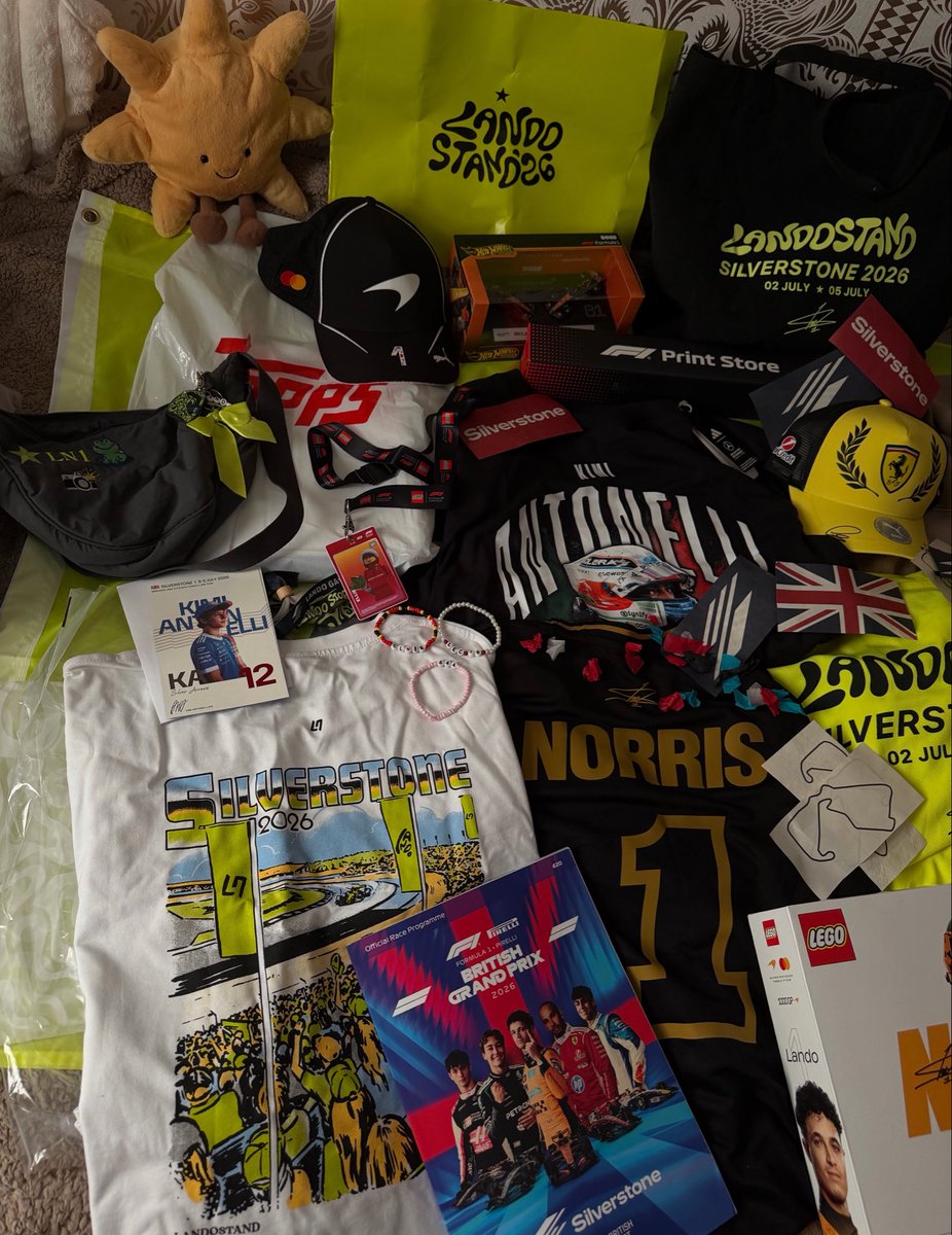 ִֶָ tweet media