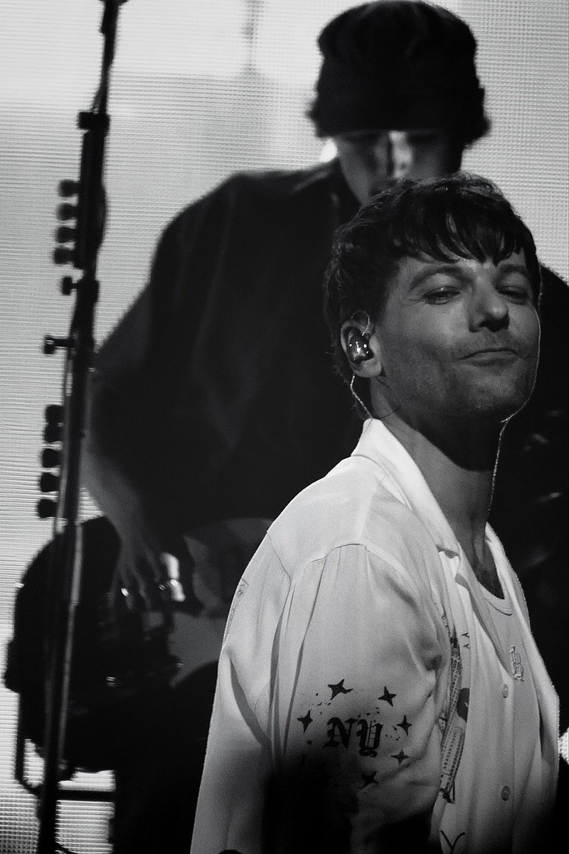 allmylines's tweet photo. crown king Louis, as I always say. #hdwghwtnewyork #snappedbyme https://t.co/pIDh8z6wSZ