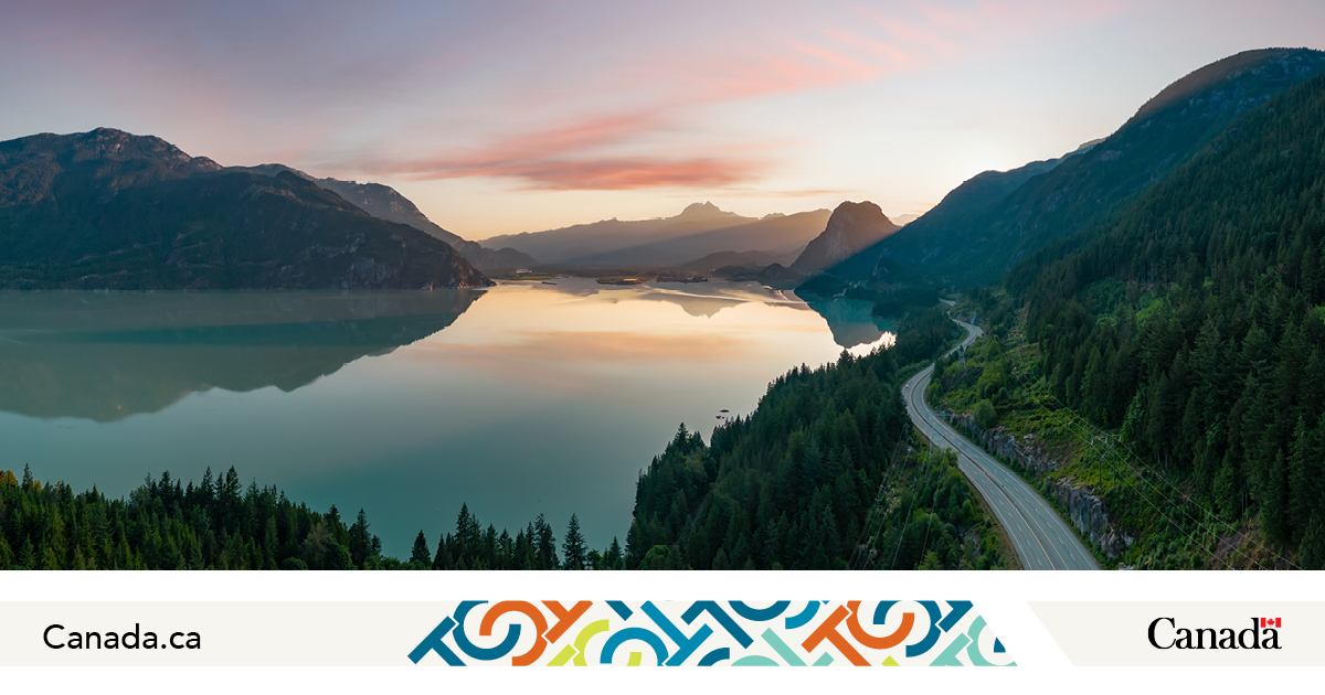 Transport_gc's tweet photo. From daily trips to global trade, transportation keeps Canada connected. ✈️🚆🚘⛵️   
 
The 2025 Transportation in Canada Annual Report is now available, with a look at how people and goods moved across the country last year. https://t.co/9crhzKbT1c