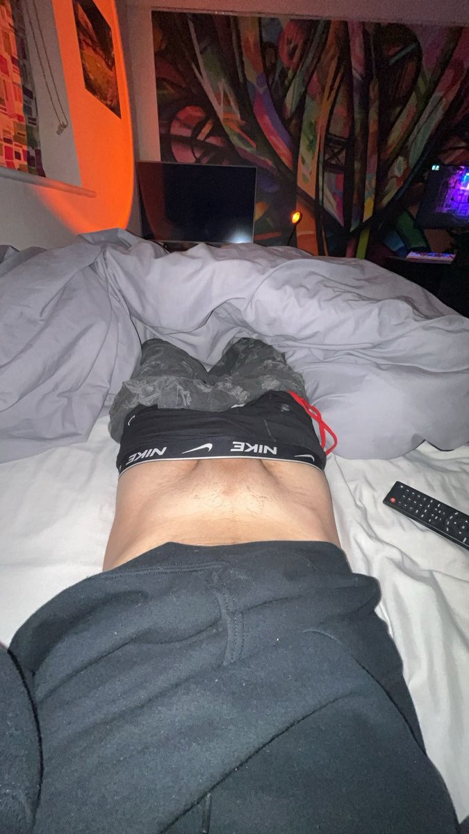 nsfwsrs's tweet photo. come take them off 👀 #nsfwtwt #mlm #nsfw https://t.co/SlhbBspzEN