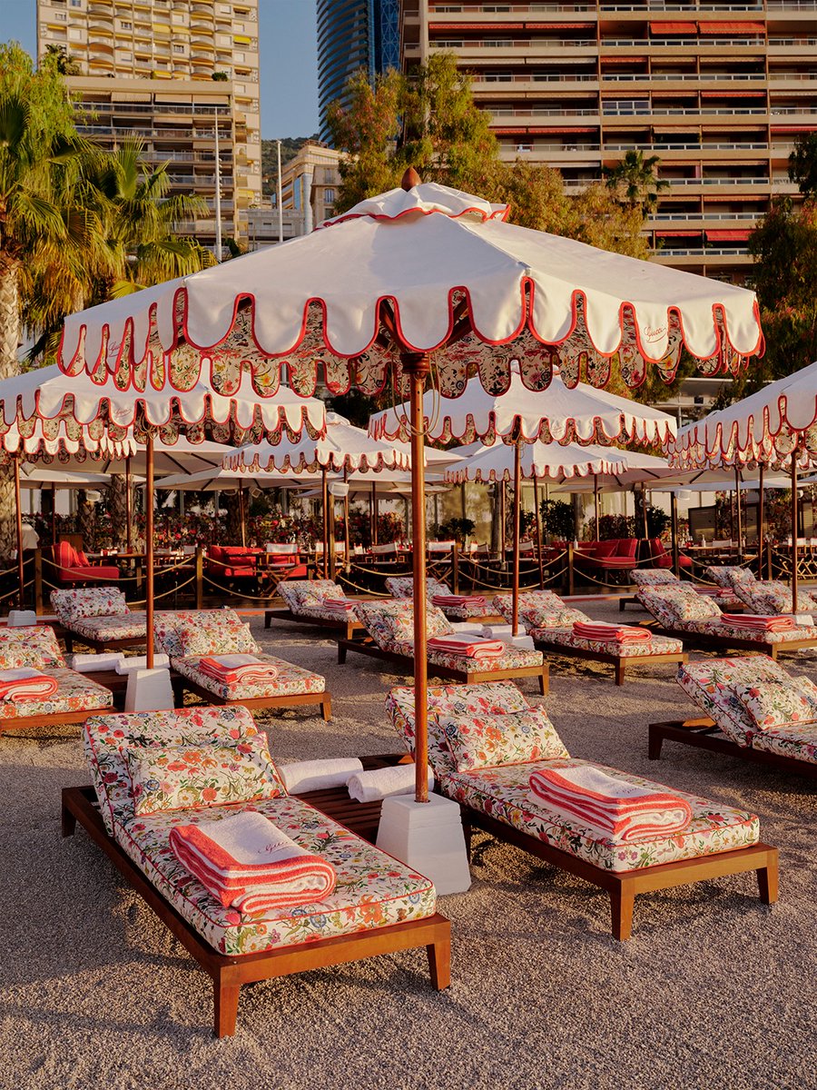 christi_highkey's tweet photo. Gucci wrapped a Monaco beach club in their Flora print. No ad. No placement. 

Why it worked: Environment, heritage, scarcity, organic content, ritual.

The brands that build environments outlast the brands that run campaigns.

#HighKeyMarketing #Gucci #LuxuryMarketing https://t.co/d8KIrtRarN
