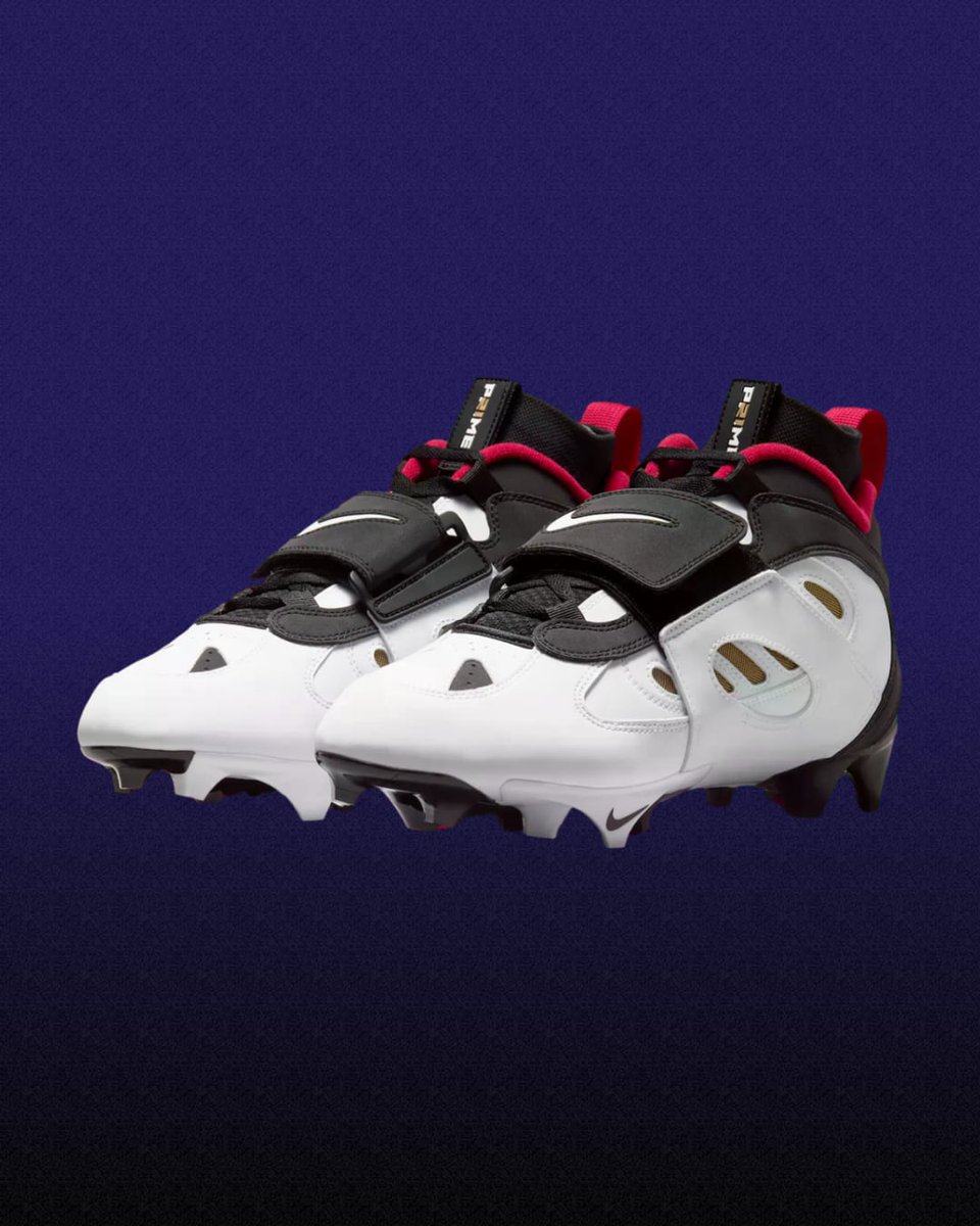 kicksonfire's tweet photo. Nike Diamond Turf 2 Cleat 49ers release July 13, 2026 for $210 via Kicksonfire app. https://t.co/dd6LFrW6LY https://t.co/6SBphnyE5d
