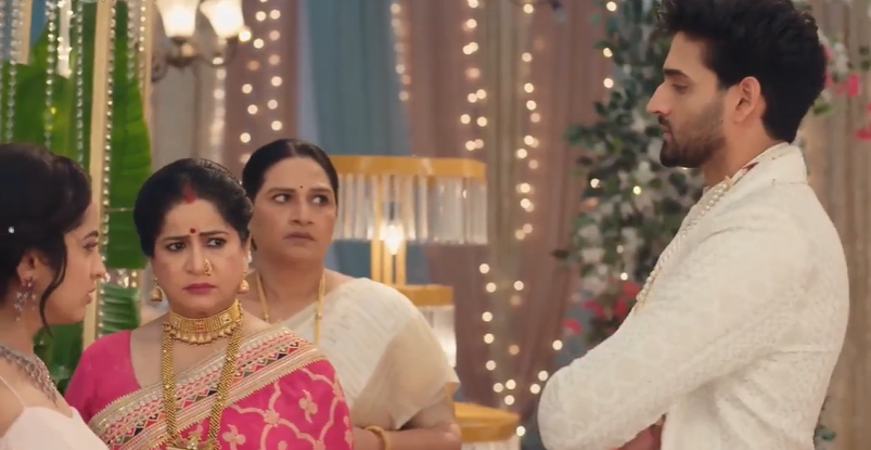 biztanbi's tweet photo. "abhi tak har rooz mene use apke samne jhukte, rote hue dekha hai. Lekin ab or nahi. Meri hone wali wife hai, or meri wife ke against ek word bhi nahi sunuga, insult to bohot dur ki baat hai".
Those who have watched the show exactly knows why he said it🥹
#ShivDhatri #Jagadhatri https://t.co/eLxMGcvMCN